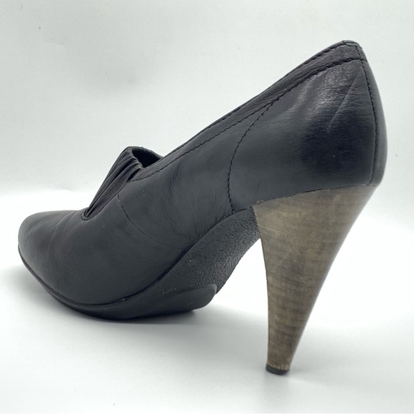 Coach Adra Buttery Soft Heel Shoes - Picture 6 of 15